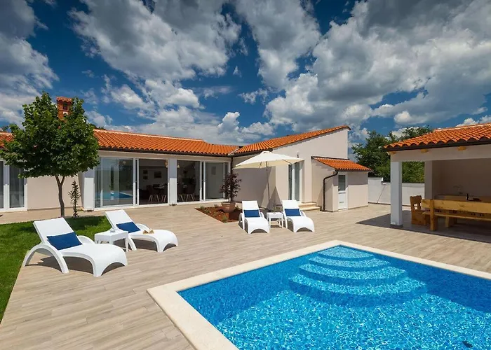 Milemanda Comfortable 빌라 메덜린